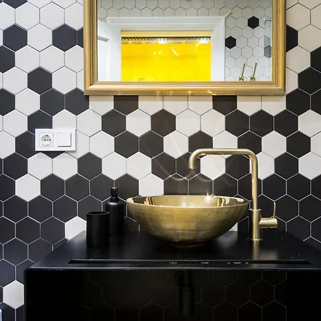 Apartamento Brand New I Beachfront I 3 Min Old Town Anvers